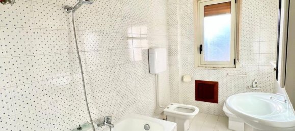 4 غرف نوم شقة في Palermo, Italy رقم 363676 11