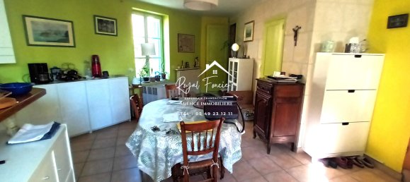 4 bedrooms House in Le Petit-Pressigny, France No. 89742 7