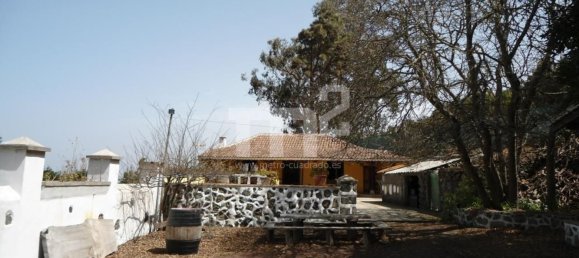 3 bedrooms House in Tenerife, Spain No. 121715 11