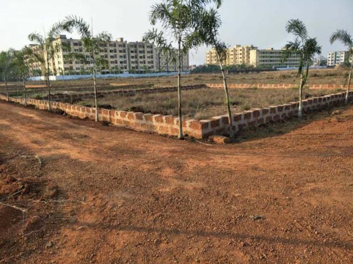  Land in Bhubaneshwar, India No. 65590
