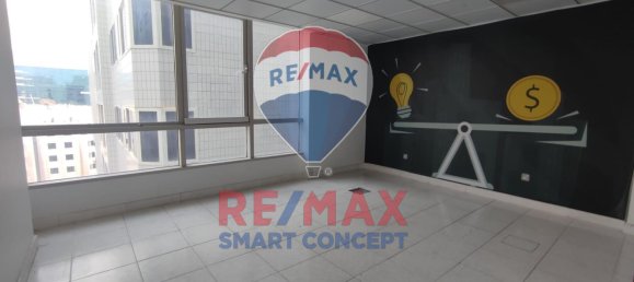 Escritório em Al Khalidiya, UAE 182 m² N.º 36268 3