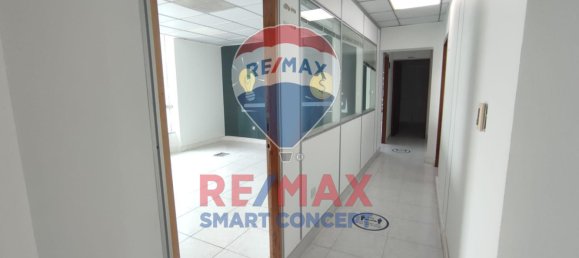 Escritório em Al Khalidiya, UAE 182 m² N.º 36268 10