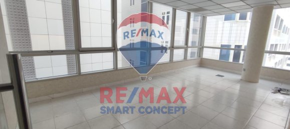 Escritório em Al Khalidiya, UAE 182 m² N.º 36268 7