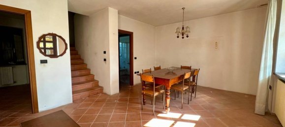 3 Schlafzimmer Haus in Sirmione, Italy, Nr. 160262 2