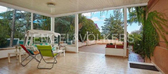 12 rooms Villa in Palermo, Italy No. 122845 9