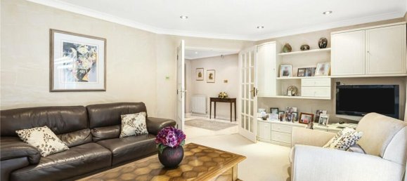 3 bedrooms Bungalow in Whetstone, United Kingdom No. 6687 15