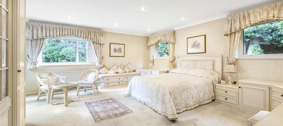 3 bedrooms Bungalow in Whetstone, United Kingdom No. 6687 20