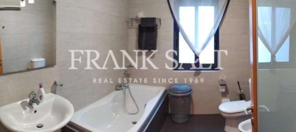 2 Schlafzimmer Penthouse in Swieqi, Malta, Nr. 4275 9