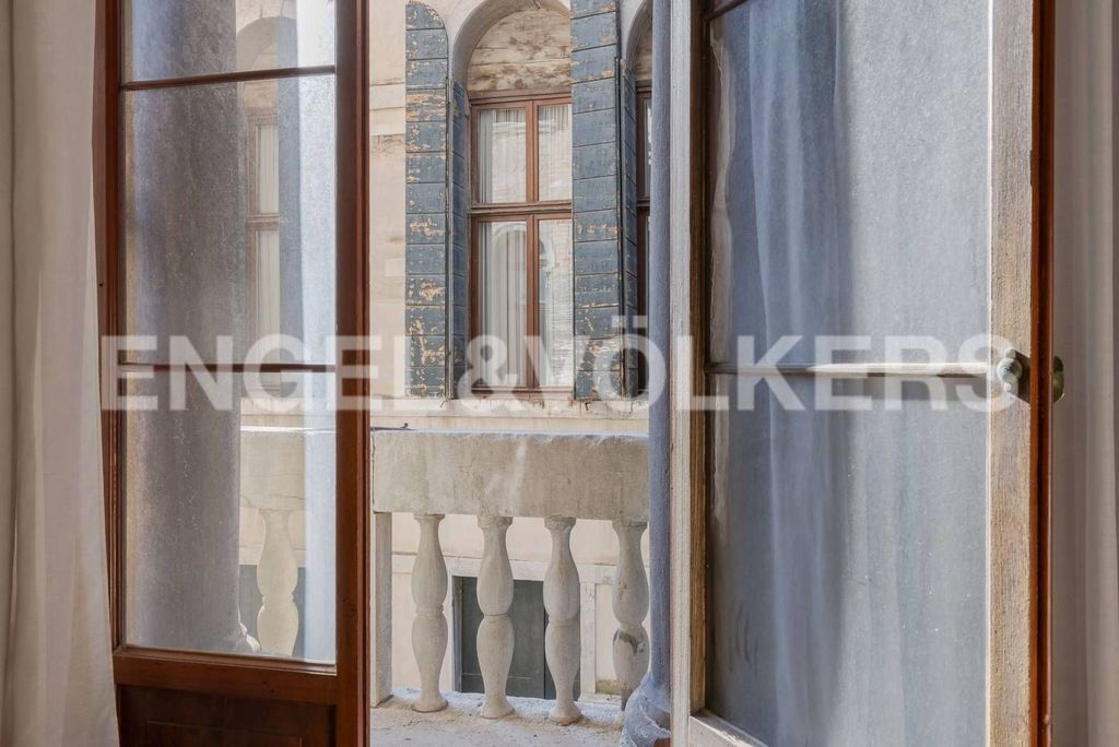 3 غرف نوم شقة في Venice, Italy رقم 106383