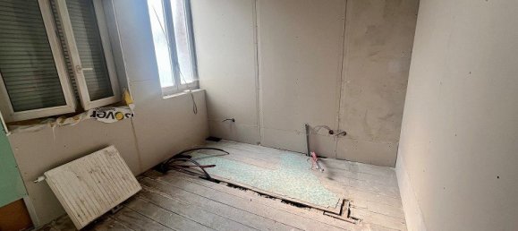 4 bedrooms House in Valenciennes, France No. 86171 8