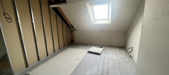 4 bedrooms House in Valenciennes, France No. 86171 9