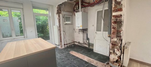 4 bedrooms House in Valenciennes, France No. 86171 5