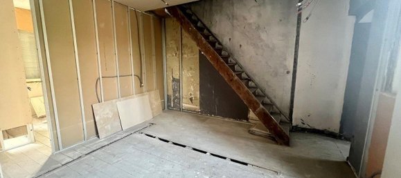 4 bedrooms House in Valenciennes, France No. 86171 6