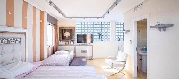 5 bedrooms House in Torrevieja, Spain No. 137856 23