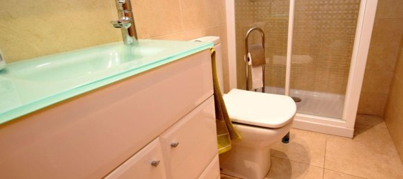 3 Schlafzimmer Wohnung in Castellon de la Plana, Spain, Nr. 119230 5