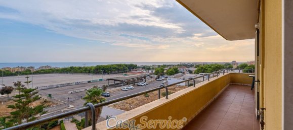 3 Schlafzimmer Wohnung in Gallipoli, Italy, Nr. 60369 4