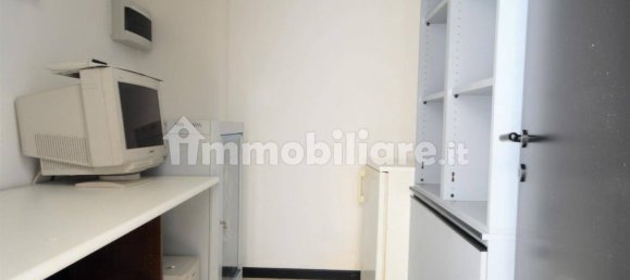 5 rooms Office in Lucca, Italy No. 177982 11