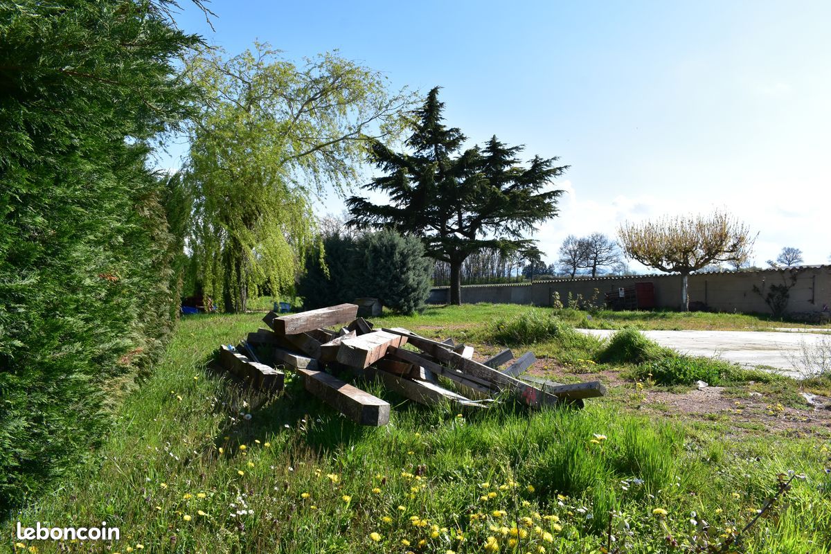 Terreno em Roanne, France N.º 319084