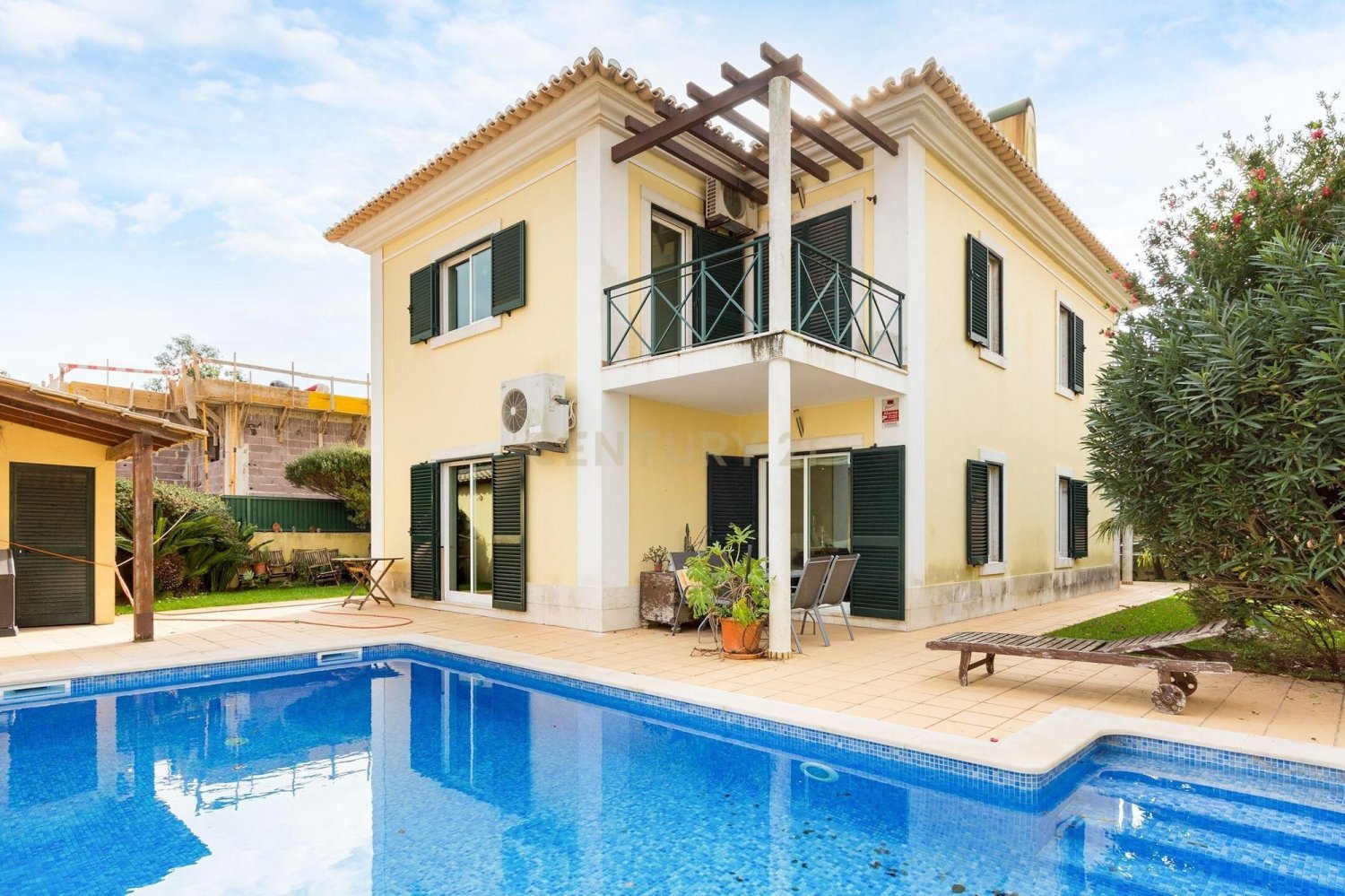 5 Schlafzimmer Villa in Rio de Mouro, Portugal, Nr. 128003