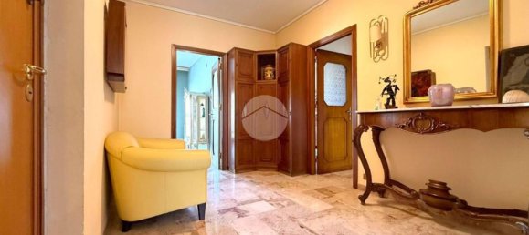 9 bedrooms Apartment in Palermo, Italy No. 342103 3