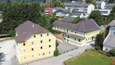 33 rooms House in Vocklabruck, Austria No. 246039