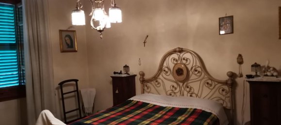 3 bedrooms Villa in Poggibonsi, Italy No. 220268 3