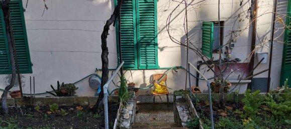 3 bedrooms Villa in Poggibonsi, Italy No. 220268 2