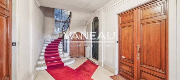 4 bedrooms Apartment in Paris, France No. 143319 14