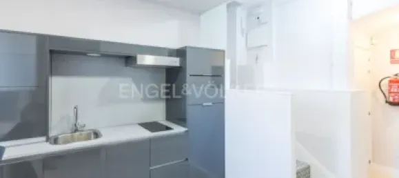 2 bedrooms House in Madrid, Spain No. 178839 3