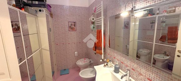 4-Zimmer Wohnung in Naples, Italy, Nr. 146309 50