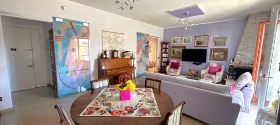 4-Zimmer Wohnung in Naples, Italy, Nr. 146309 16
