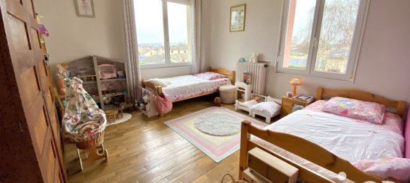 5 bedrooms House in Vitry-le-Francois, France No. 156543 7