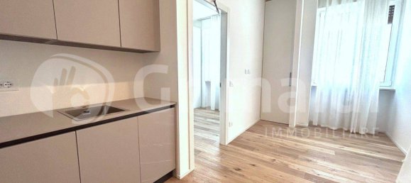 Apartamento T1 em Milan, Italy N.º 355107 4
