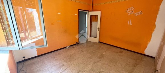 Apartamento de 3 habitaciónes en Oleggio, Italy No. 174676 18