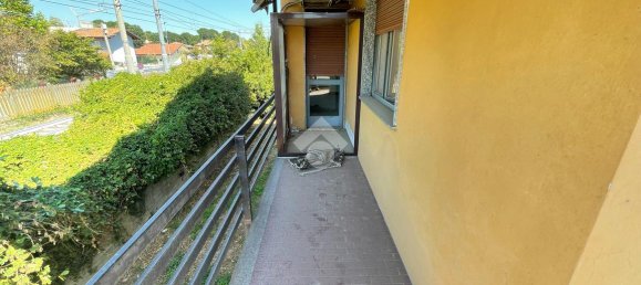 Apartamento de 3 habitaciónes en Oleggio, Italy No. 174676 15