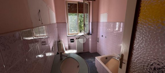 Apartamento de 3 habitaciónes en Oleggio, Italy No. 174676 20