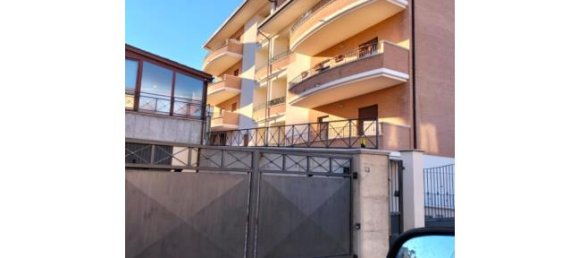 3 bedrooms Apartment in Teramo, Italy No. 374421 2