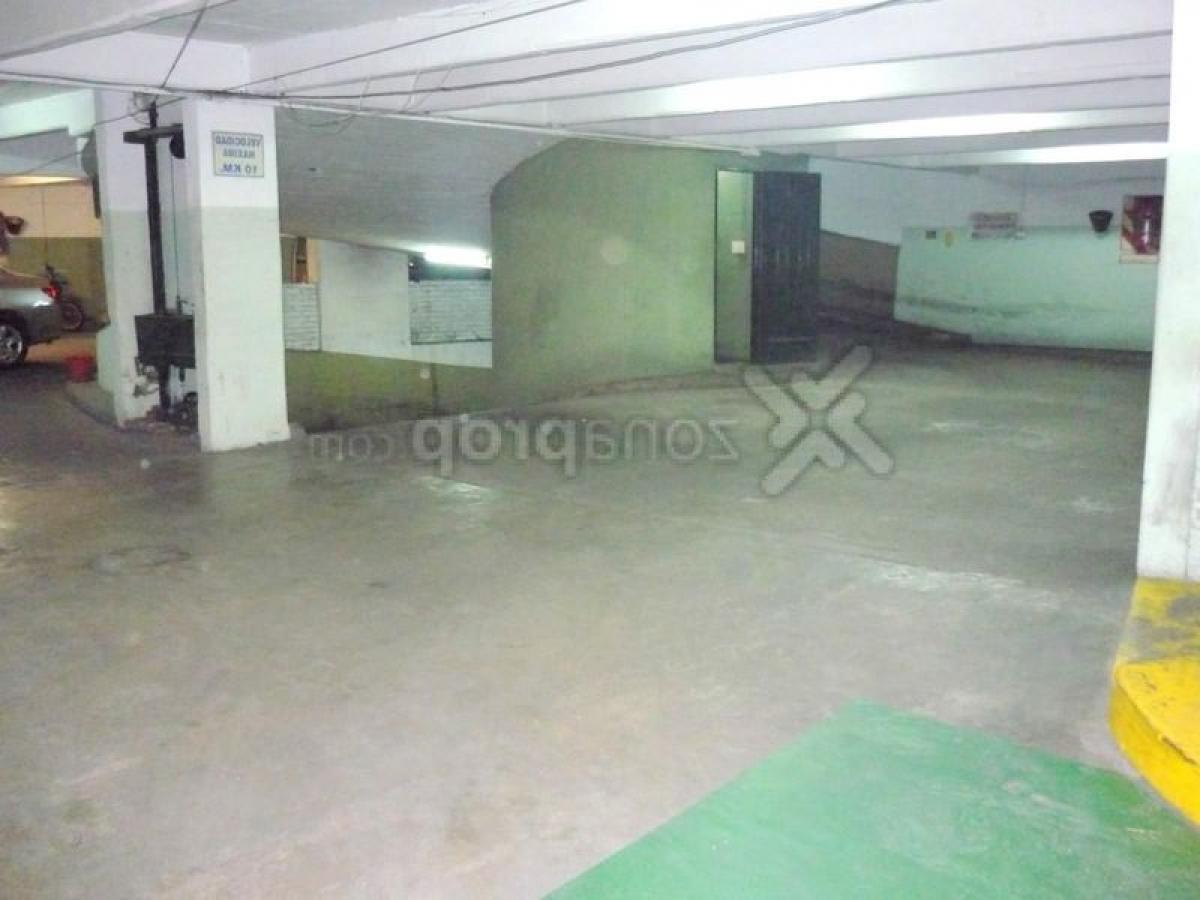  مستودع في Buenos Aires, Argentina 12متر مربع رقم 108913