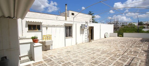 3 bedrooms House in Parabita, Italy No. 319304 17