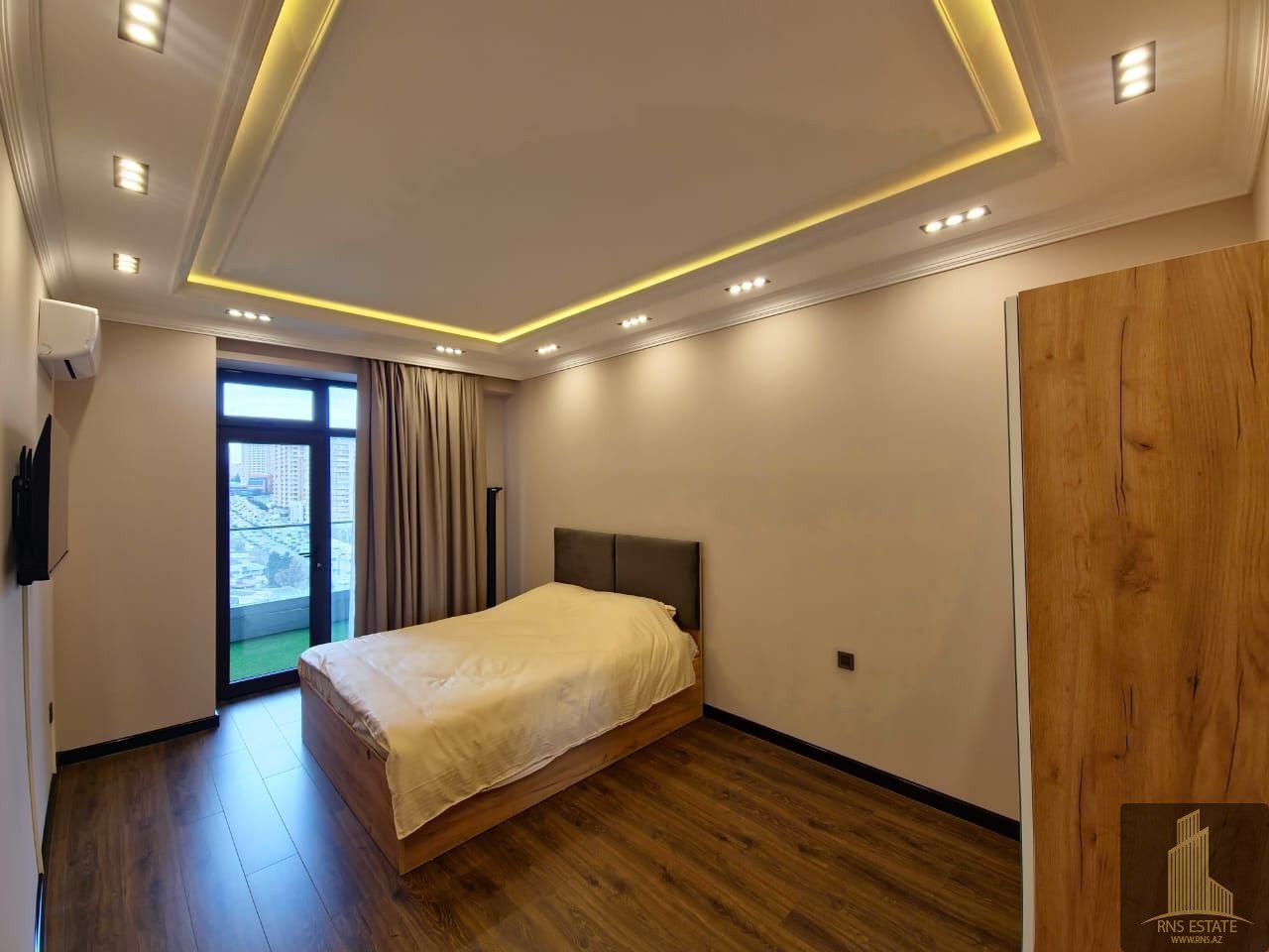 Apartamento de 3 dormitorios en Nasimi, Azerbaijan No. 1399