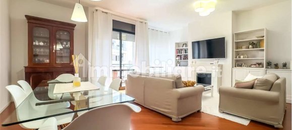 4 bedrooms Apartment in Cagliari, Italy No. 339156 2