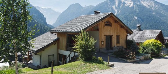 5 bedrooms House in Champagny-en-Vanoise, France No. 200601 14