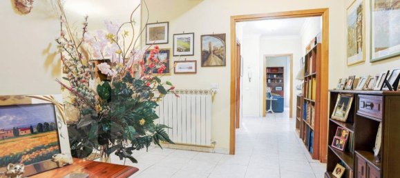2 bedrooms Apartment in Ciampino, Italy No. 27795 3