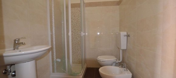 Apartamento de 4 divisões em Messina, Italy N.º 47924 19