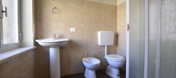 Apartamento de 4 divisões em Messina, Italy N.º 47924 8