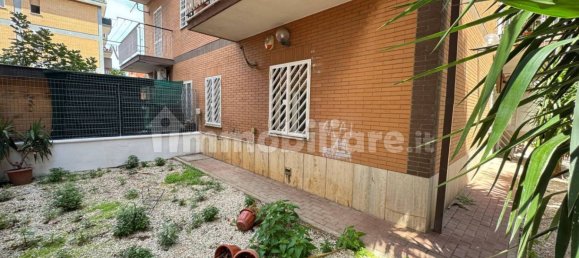 2 Schlafzimmer Wohnung in Rome, Italy, Nr. 330904 16