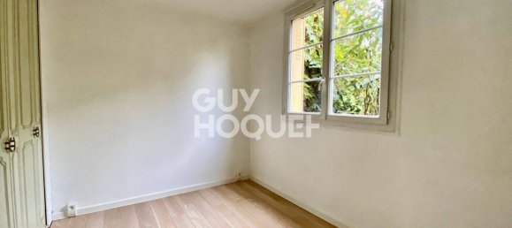 Apartamento de 2 dormitorios en Courbevoie, France No. 178497 7