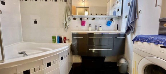 4 rooms Apartment in Wiener Neudorf, Austria No. 63573 8