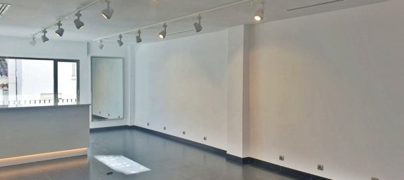 Gewerbliche Immobilie in Marbella, Spain 92m², Nr. 131536 3