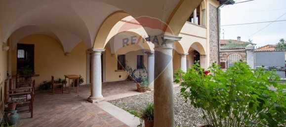 10 bedrooms House in Calvagese della Riviera, Italy No. 308693 15